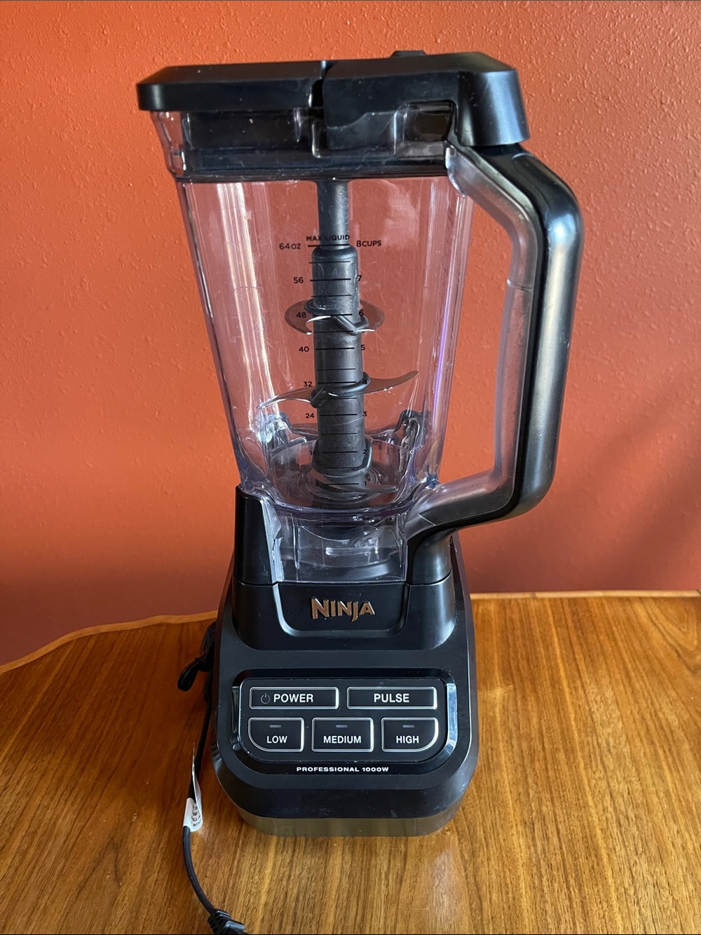 Ninja professional 1000W blender
